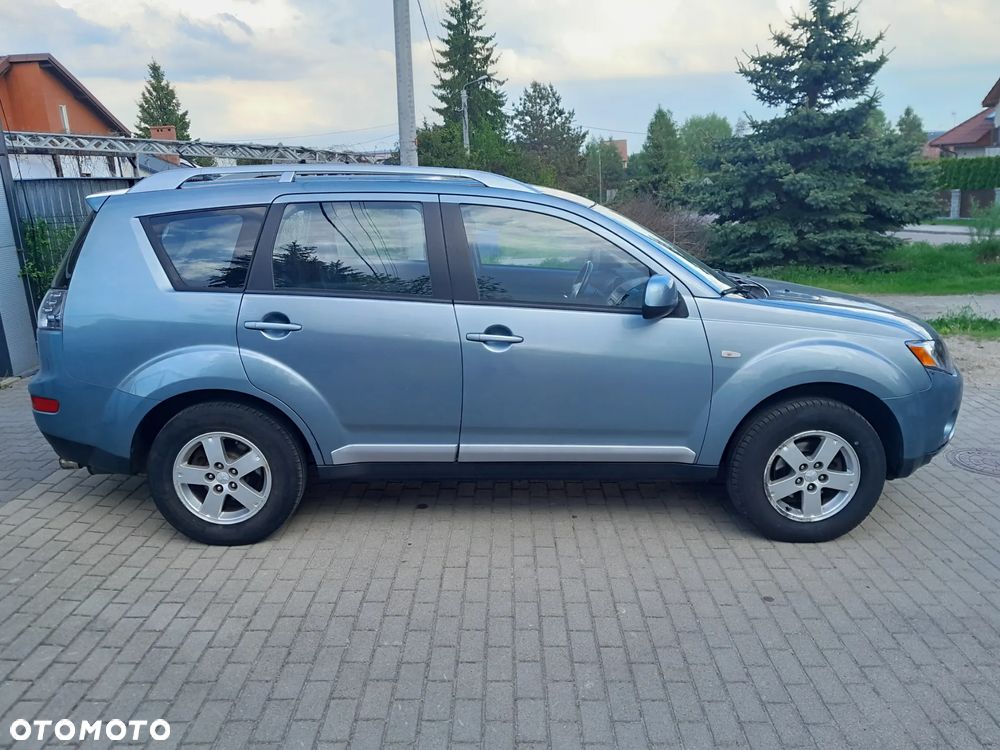 Mitsubishi Outlander 2.0 DI-D 4WD Inform - 6