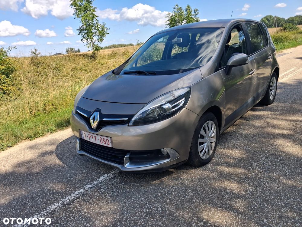 Renault Scenic dCi 110 Paris - 3
