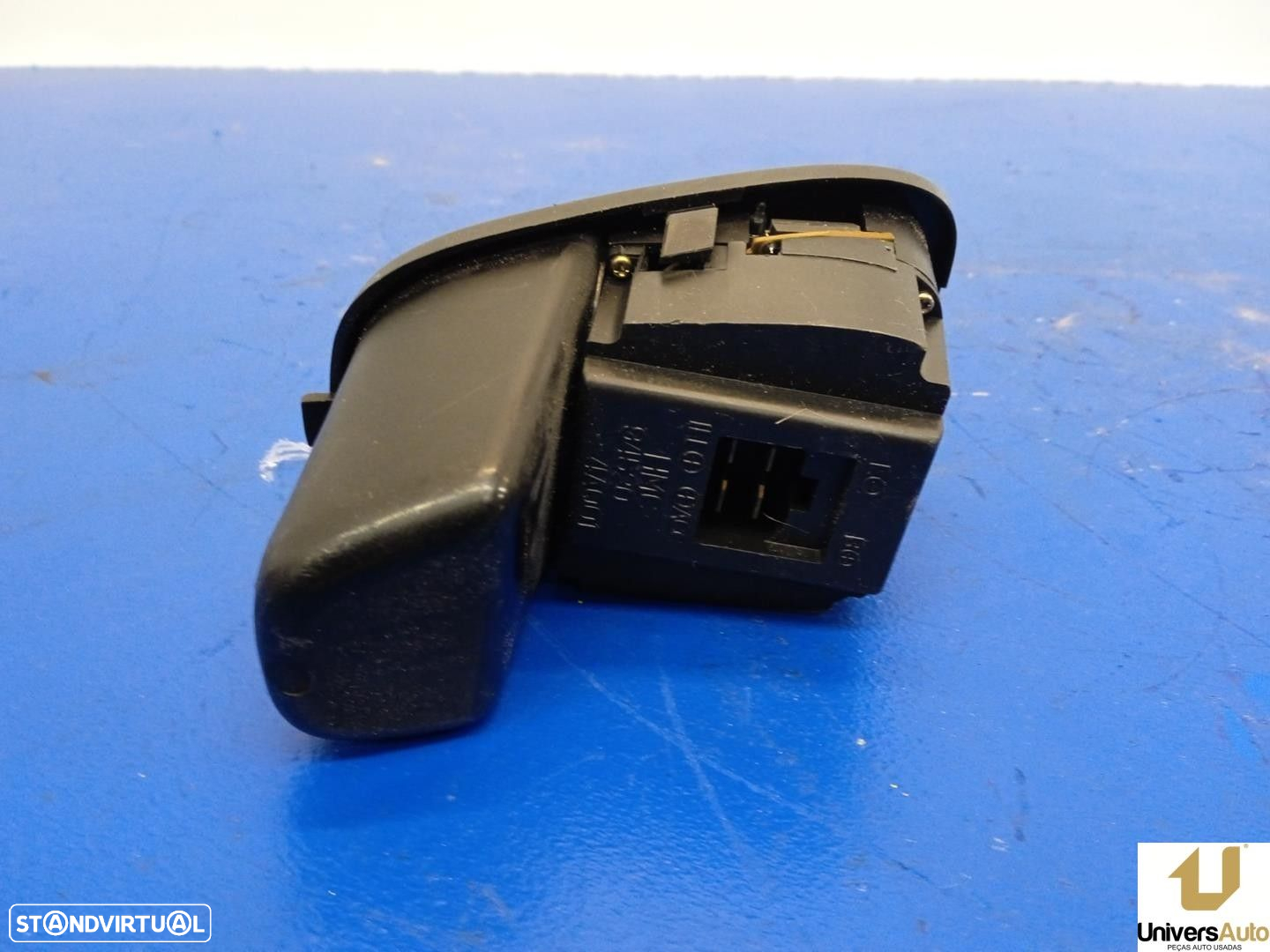 COMANDO MULTIFUNÇÕES HYUNDAI H-1 / STAREX LIMUSINA 2002 -946204A001 - 2