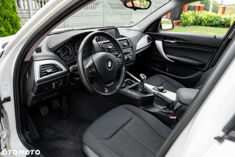 BMW Seria 1 116i Sport Line - 18