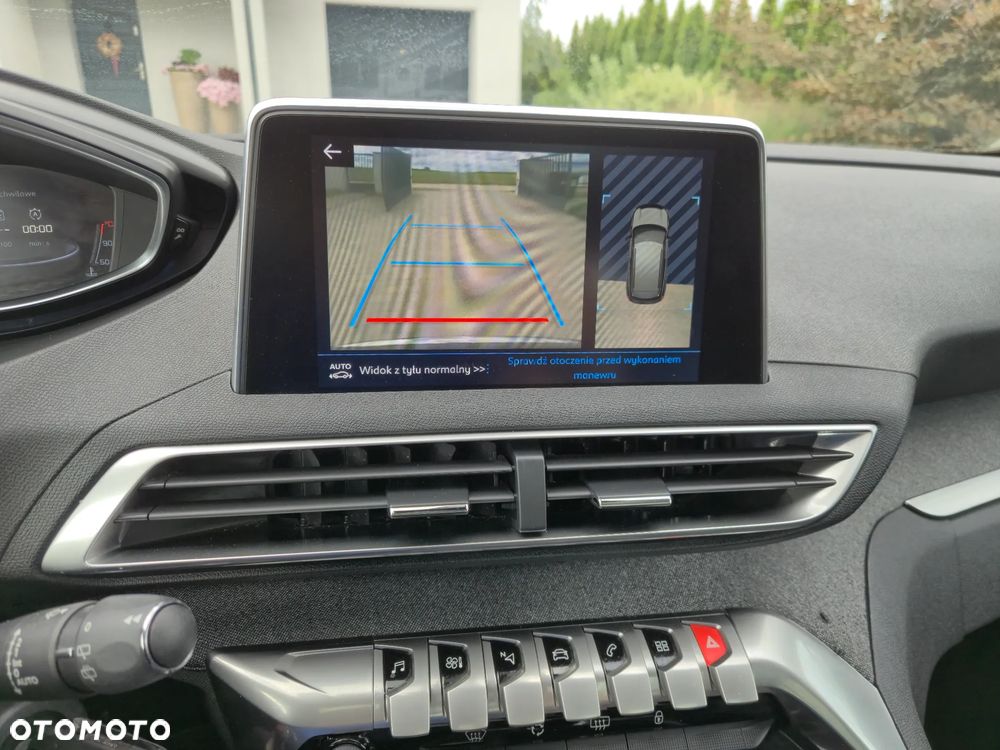 Peugeot 3008 PureTech 130 Stop & Start GPF Allure - 13