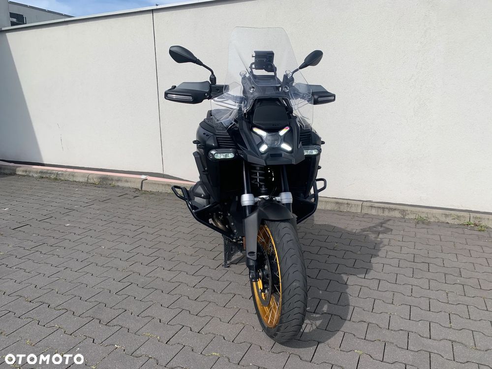 BMW Adventure - 5