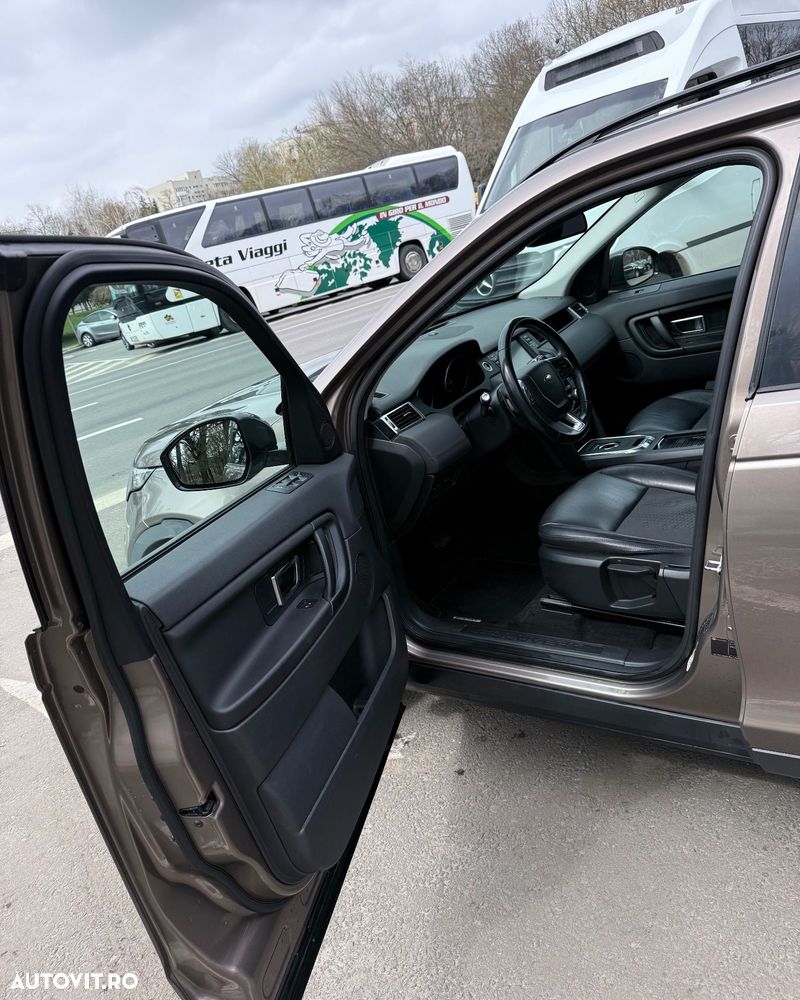 Land Rover Discovery Sport - 10