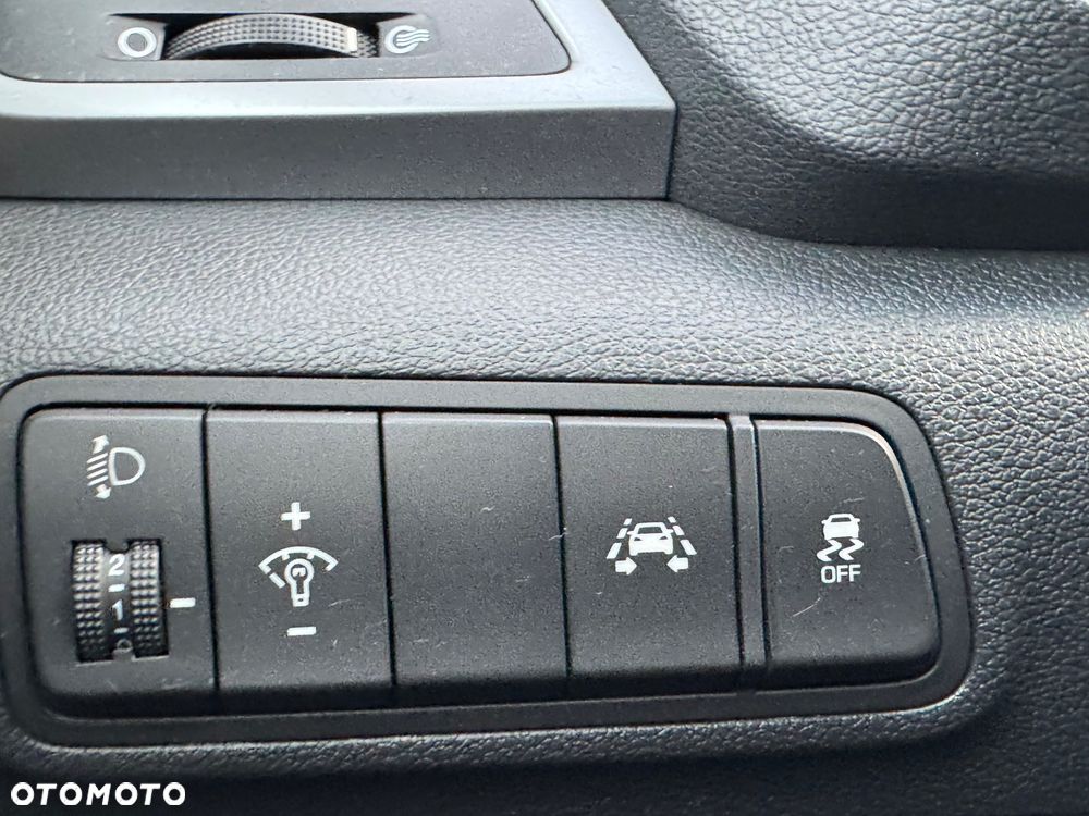 Hyundai Tucson 2.0 CRDi 4WD Advantage - 24