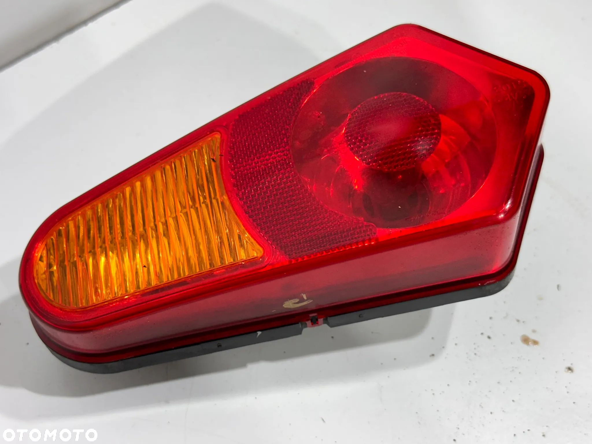 Lampa tył P  Polaris RZR 900  RANGER XP - 1