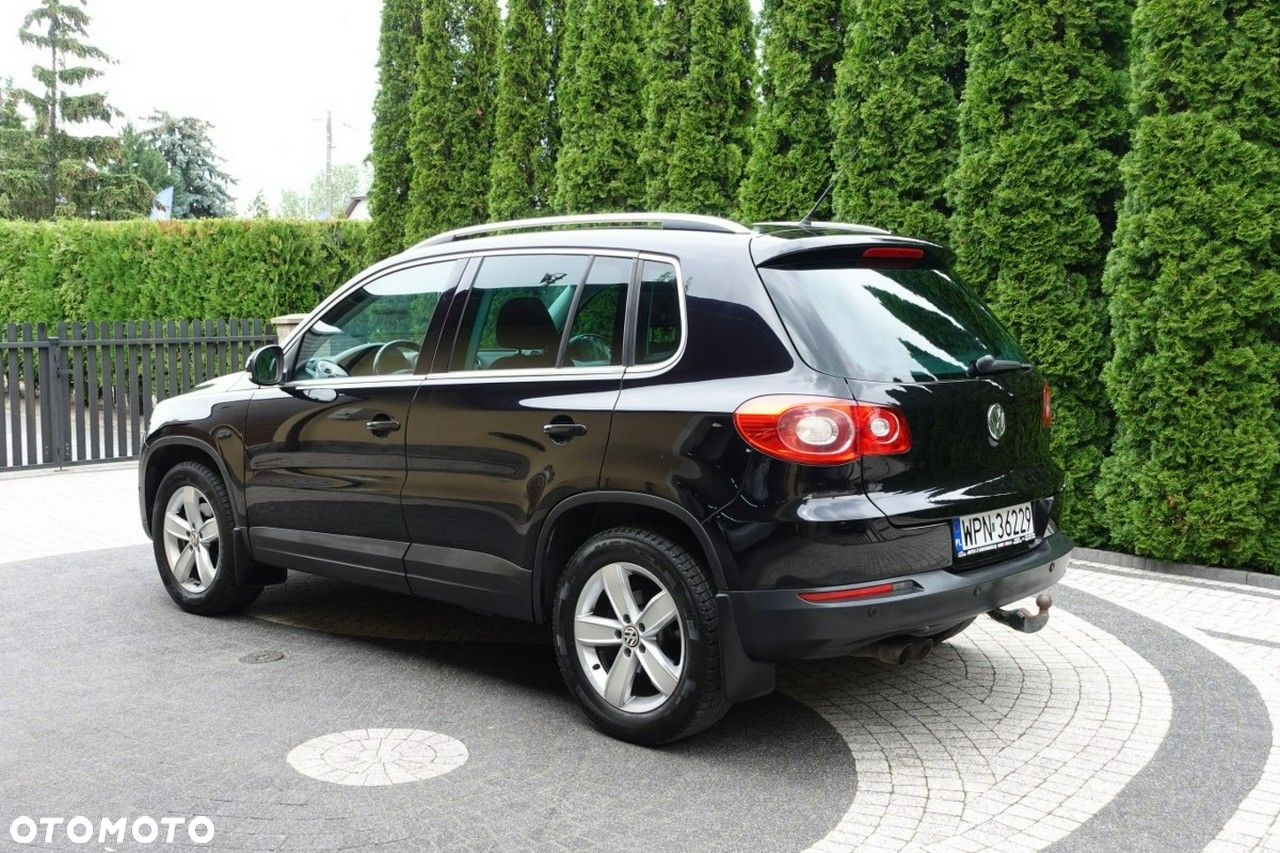 Volkswagen Tiguan - 4