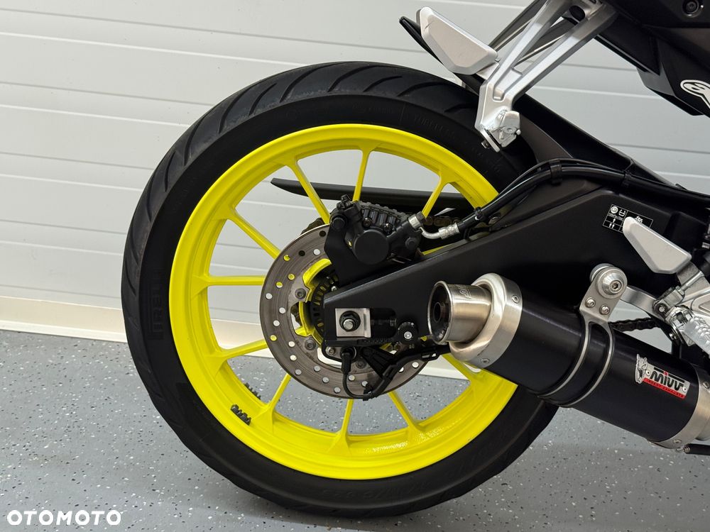 Yamaha MT - 6