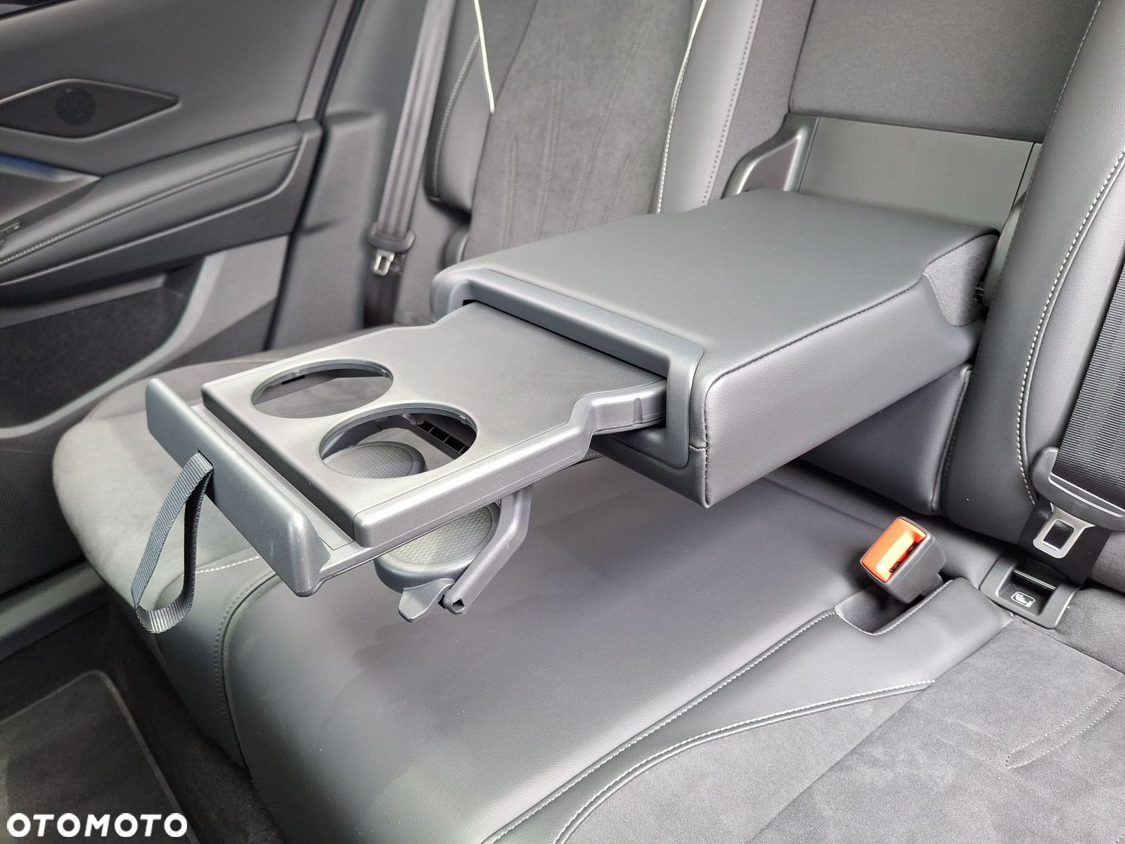 Volkswagen Tiguan 1.5 TSI EVO Elegance DSG - 30