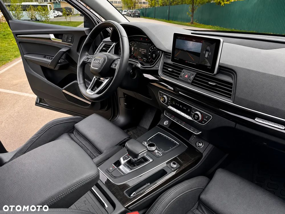 Audi Q5 - 10