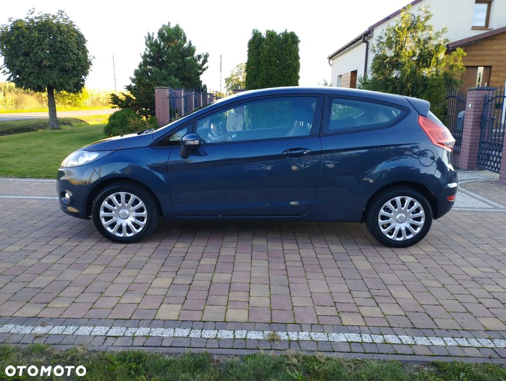 Ford Fiesta 2012 photo 3