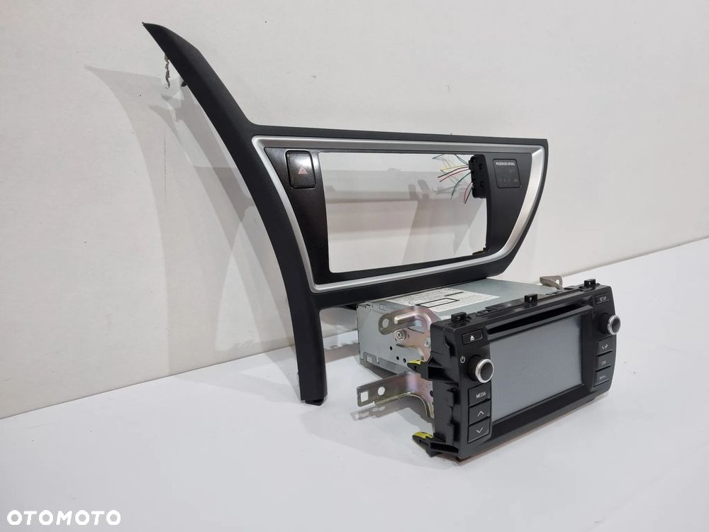 TOYOTA AURIS II RADIO NAWIGACJA 86140-02280 - 2