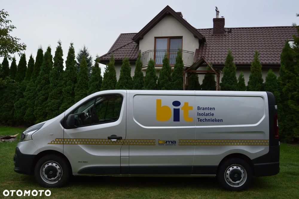 Renault Trafic - 2