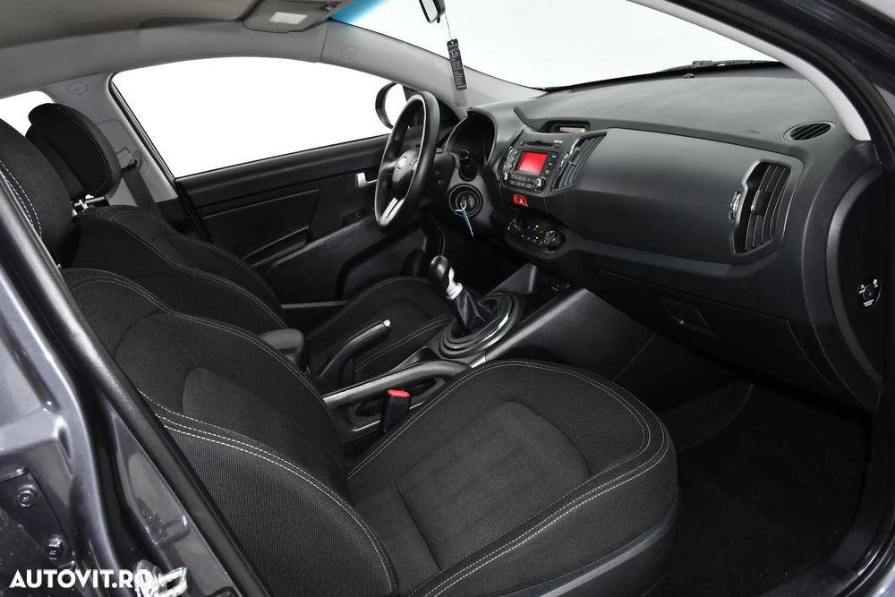 KIA Sportage 2011 — imagine 12