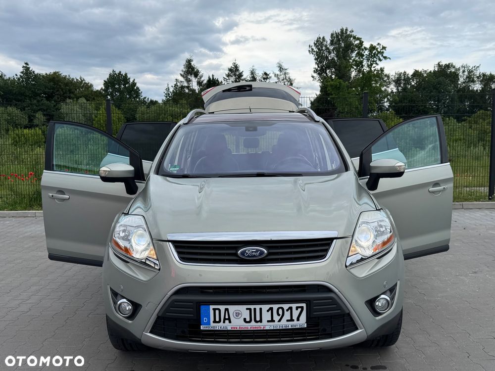 Ford Kuga 2.0 TDCi 4x4 Titanium - 39