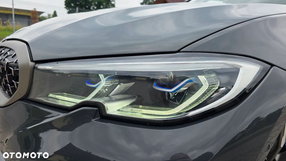 BMW Seria 3 M340d xDrive mHEV sport - 36