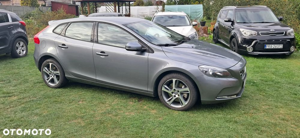 Volvo V40 - 2
