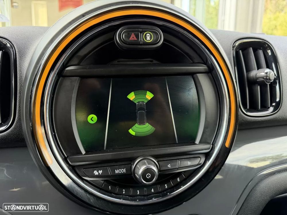 MINI Countryman One D Auto — fotografia 14
