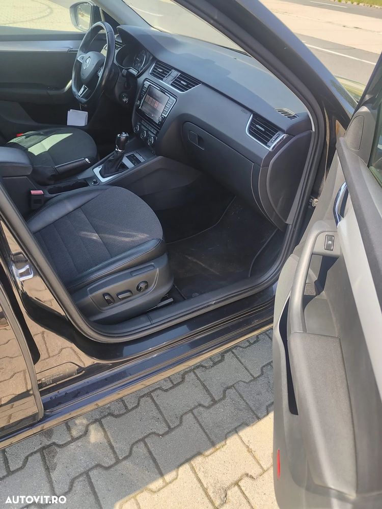 Skoda Octavia 1.6 TDI STYLE DSG - 13