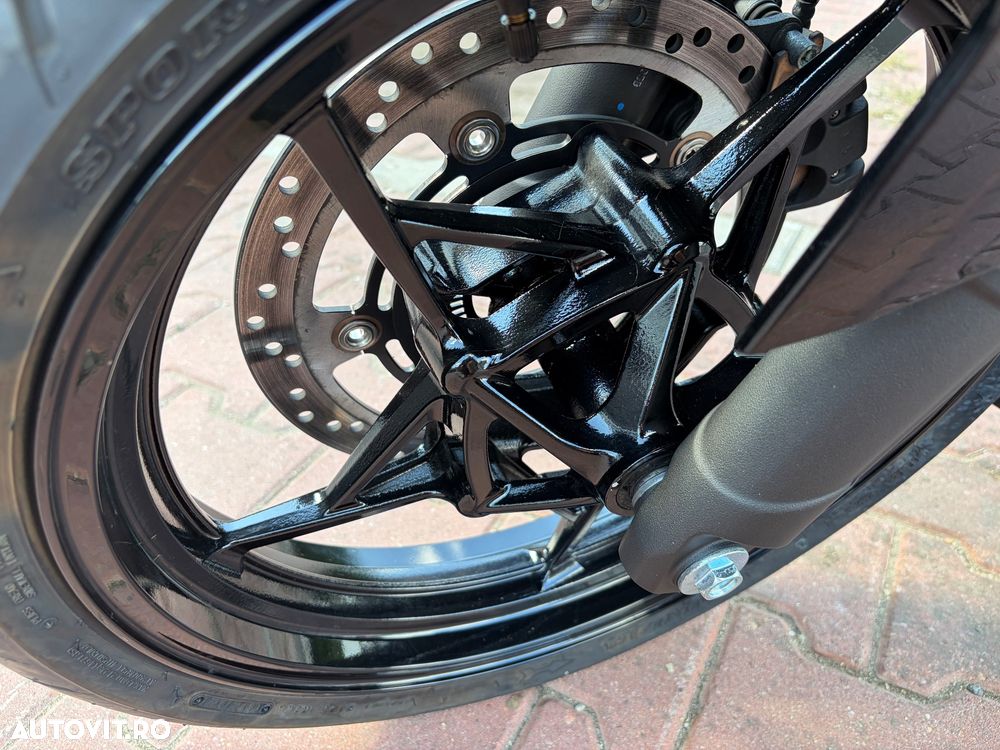 Kawasaki Ninja 500 - 17