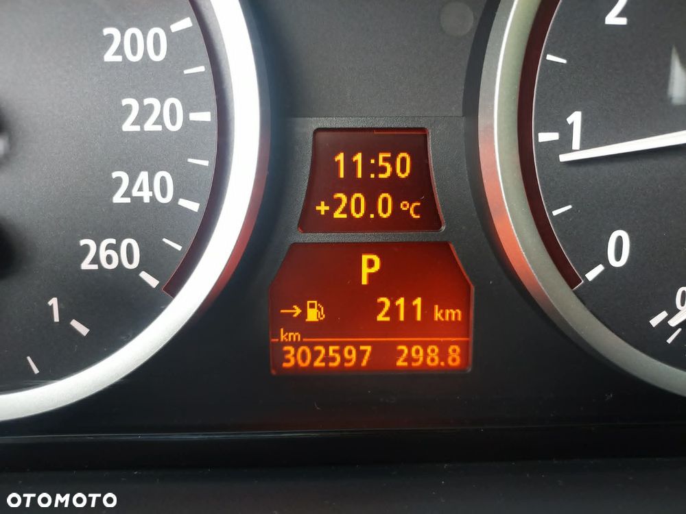 BMW Seria 5 525i - 17