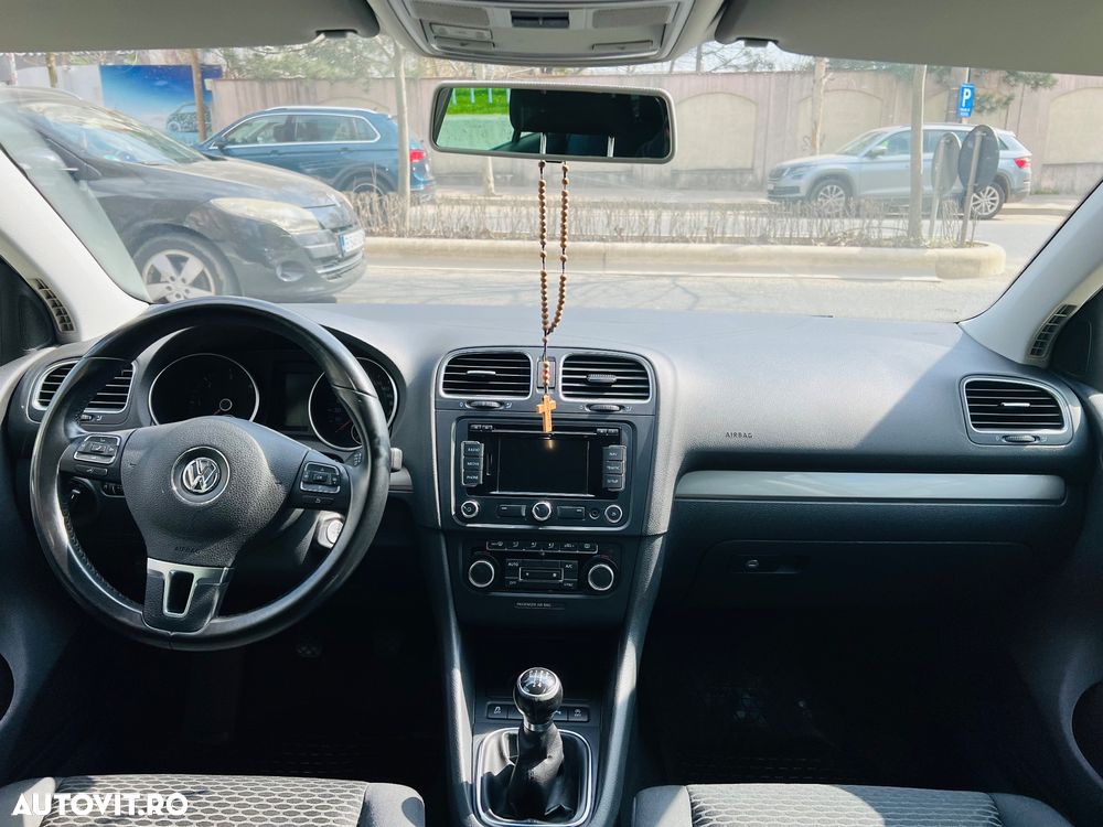 Volkswagen Golf 1.6 TDI BlueMotion Technology Comfortline - 9