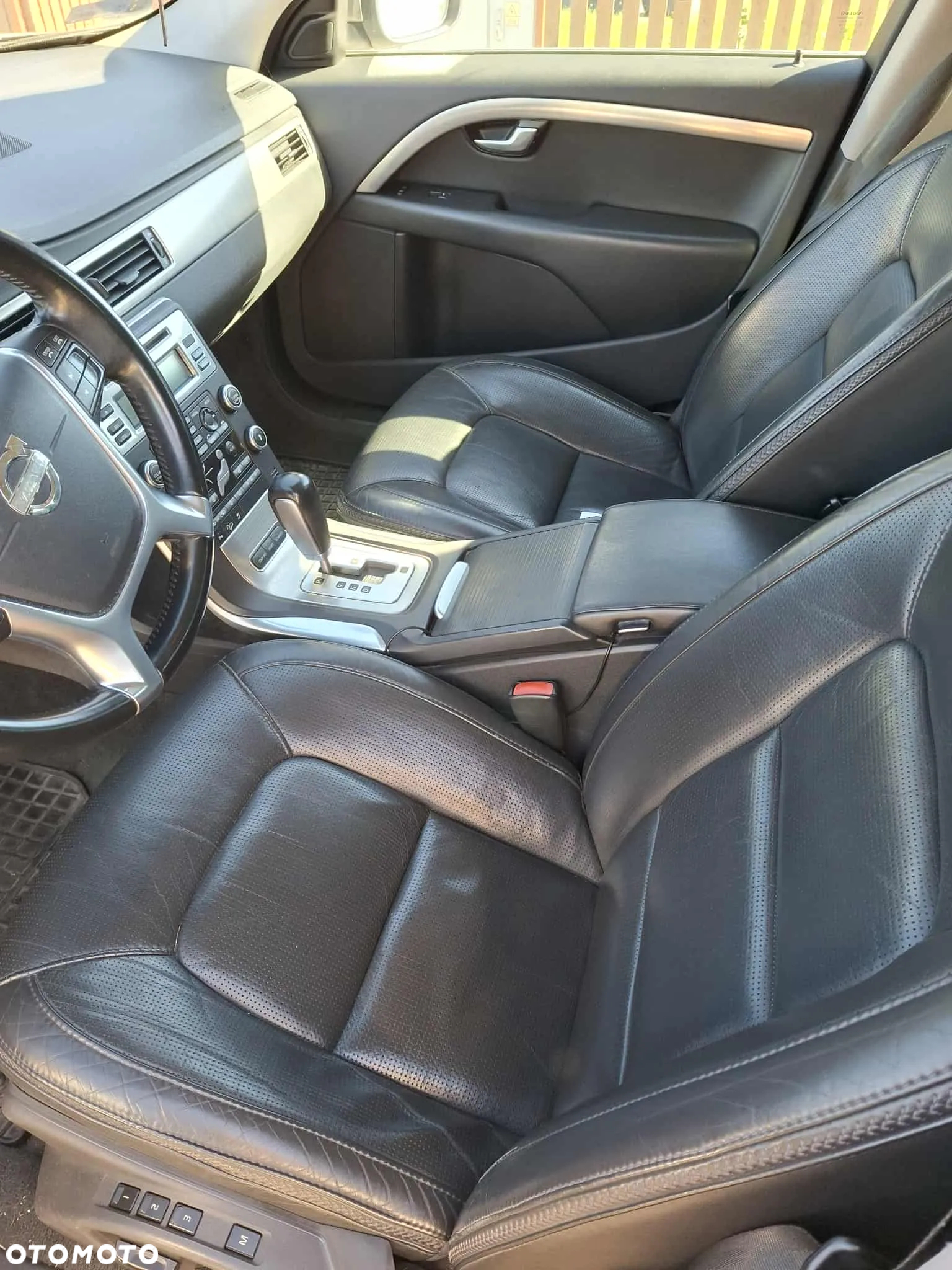 Volvo XC 70 - 5