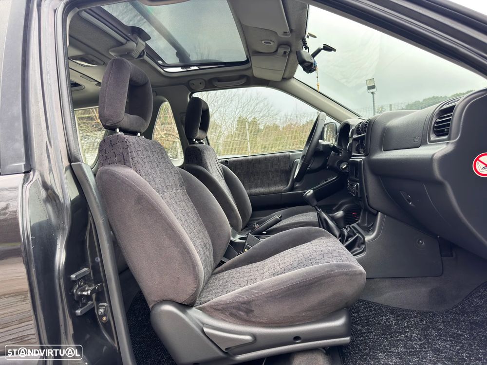 Opel Frontera 2.2 DTi Sport RS - 25