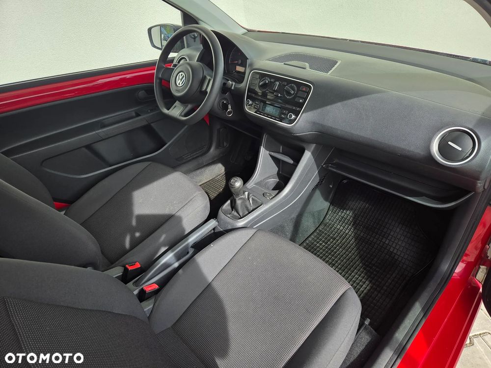 Volkswagen up! - 9