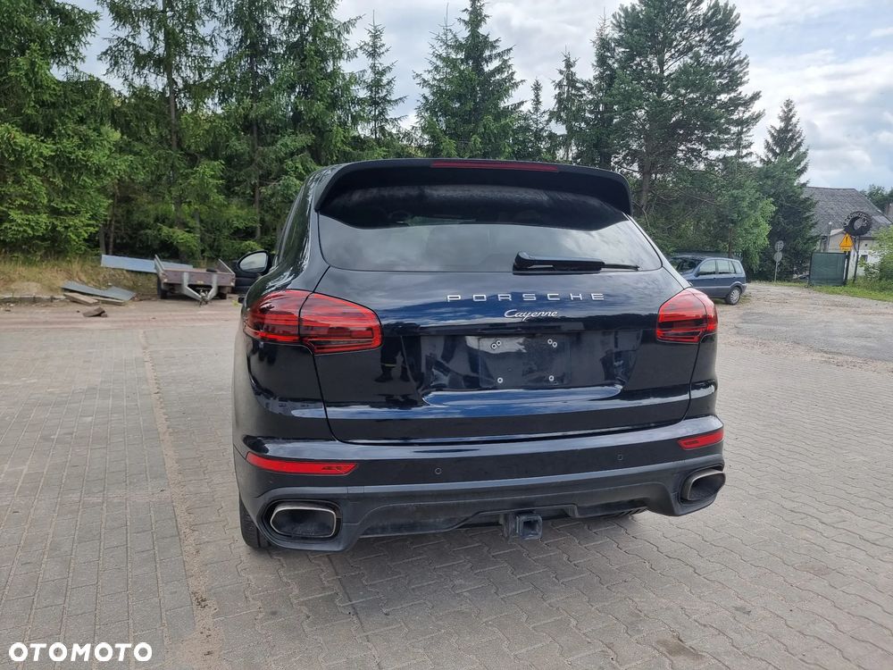 Porsche Cayenne Tiptronic S - 4