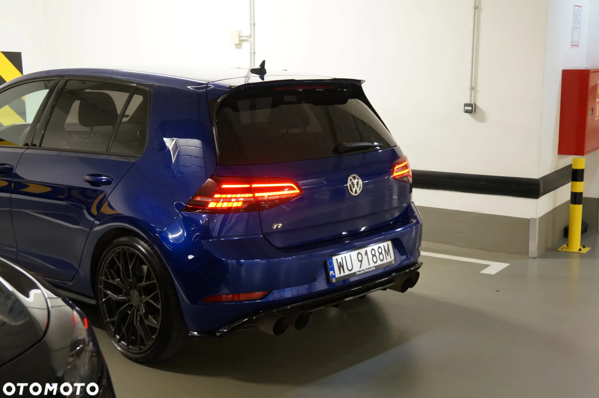 Volkswagen Golf R 4Motion (BlueMotion Technology) DSG - 11