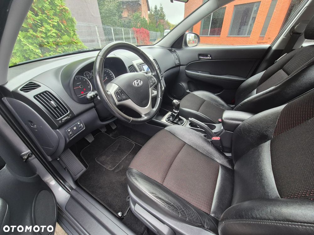Hyundai i30 1.4 Comfort - 10