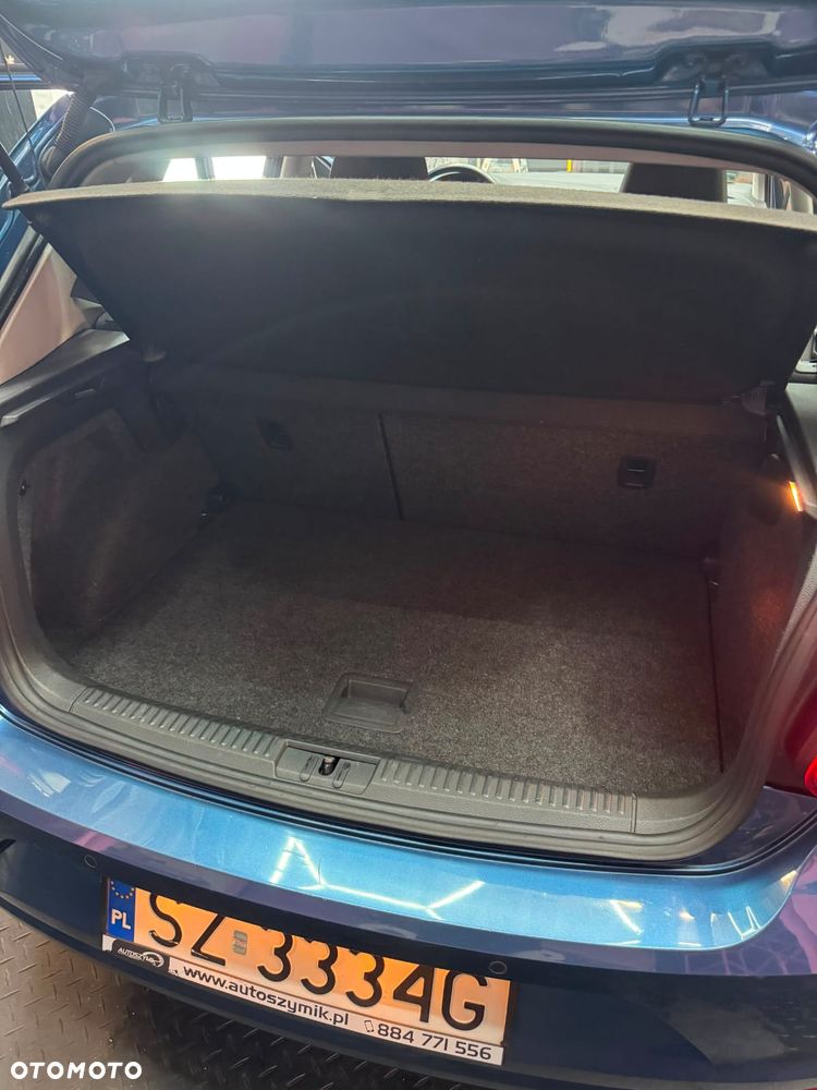 Volkswagen Polo - 17