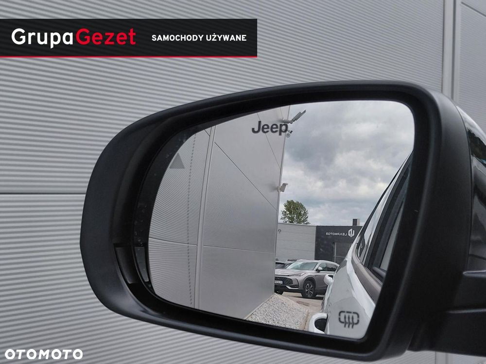 Jeep Compass - 17