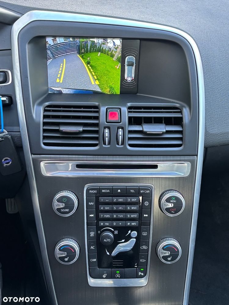 Volvo XC 60 D4 Geartronic Summum - 5