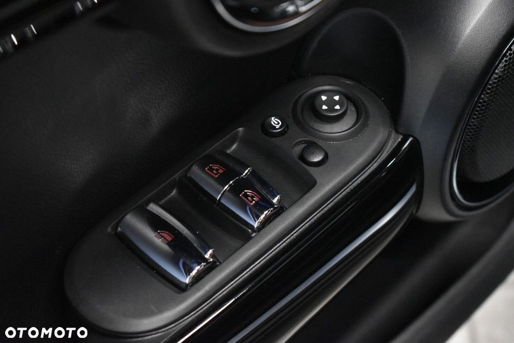MINI Cooper - 8