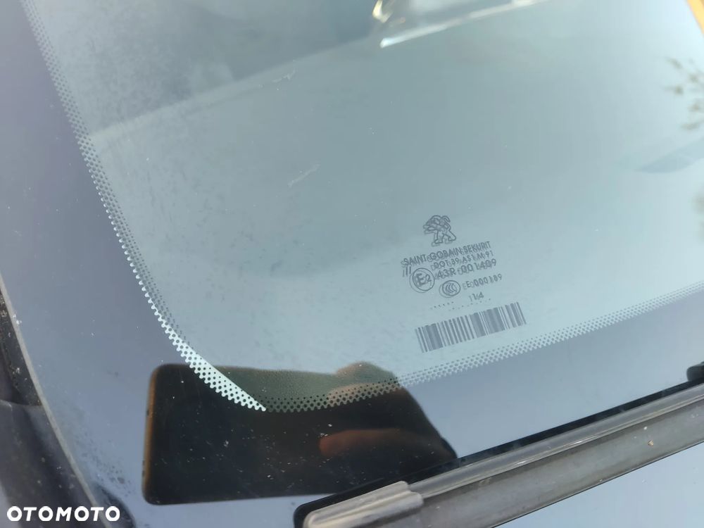 Peugeot 2008 1.4 HDi Access - 24