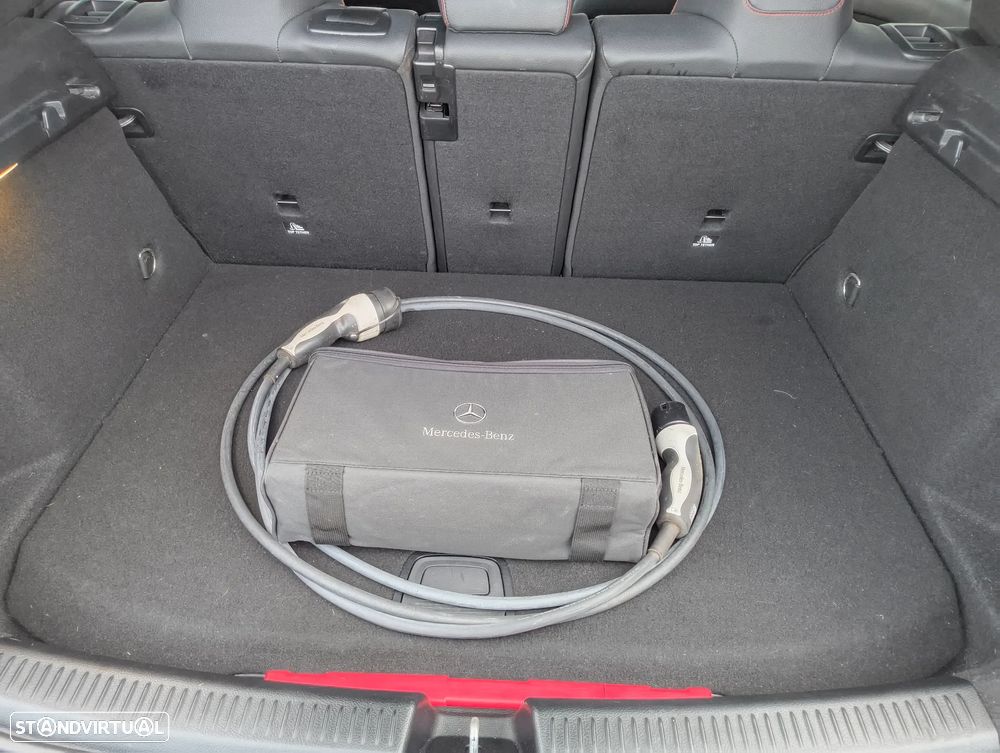 Mercedes-Benz A 250 e AMG Line - 15