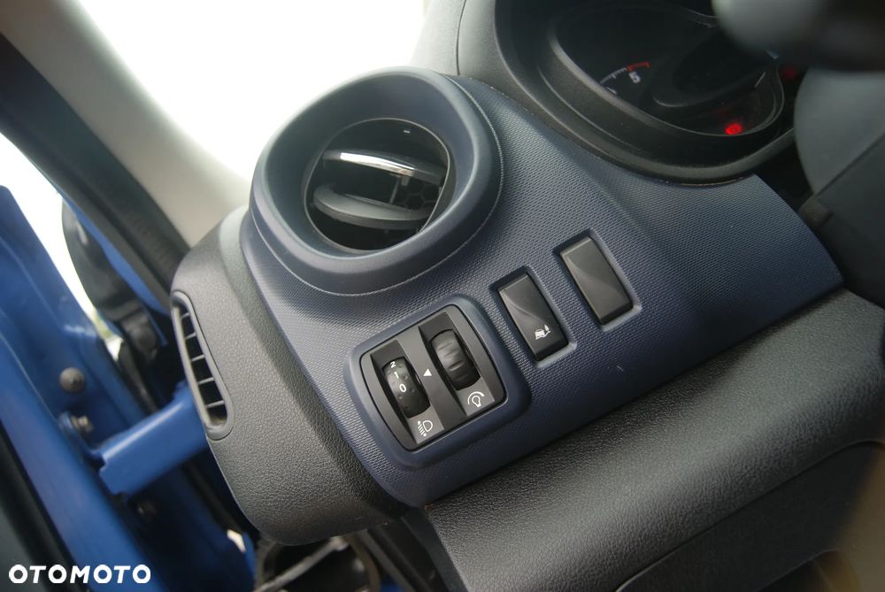 Opel Vivaro-B - 26