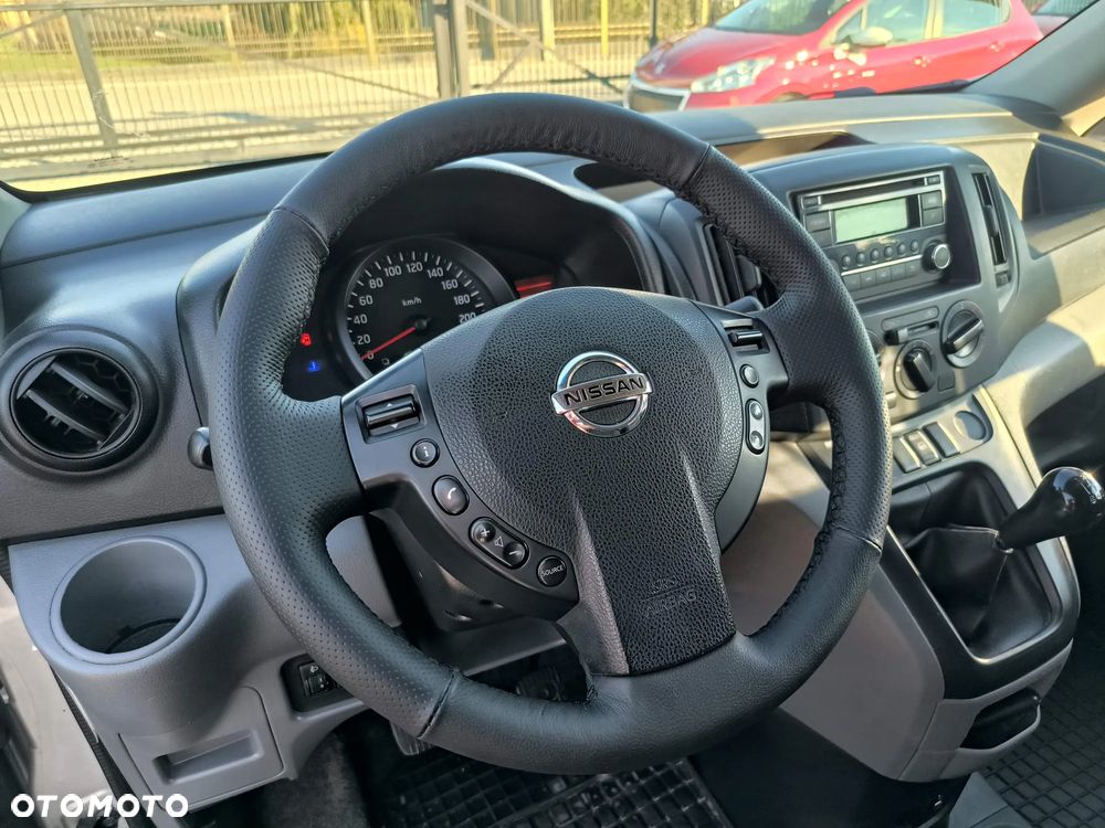 Nissan NV200 - 5