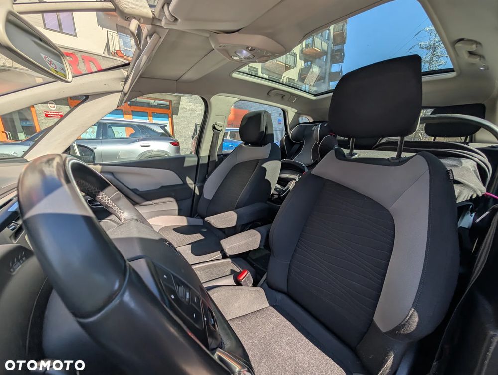 Citroën C4 Picasso e-HDi 115 ETG6 Exclusive - 12