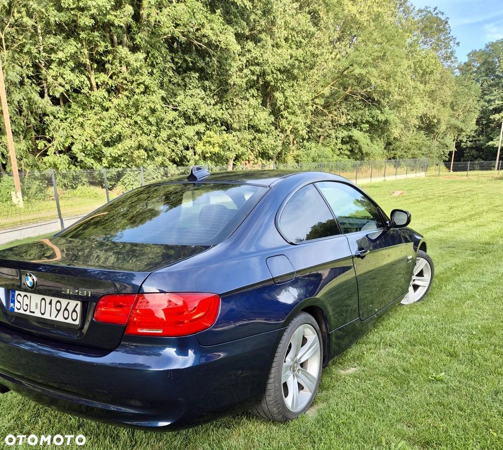 BMW Seria 3 - 12