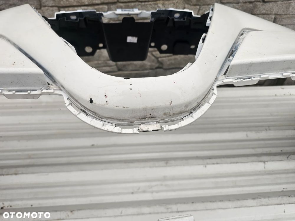 Alfa Romeo Junior    ZDERZAK PRZOD - 8