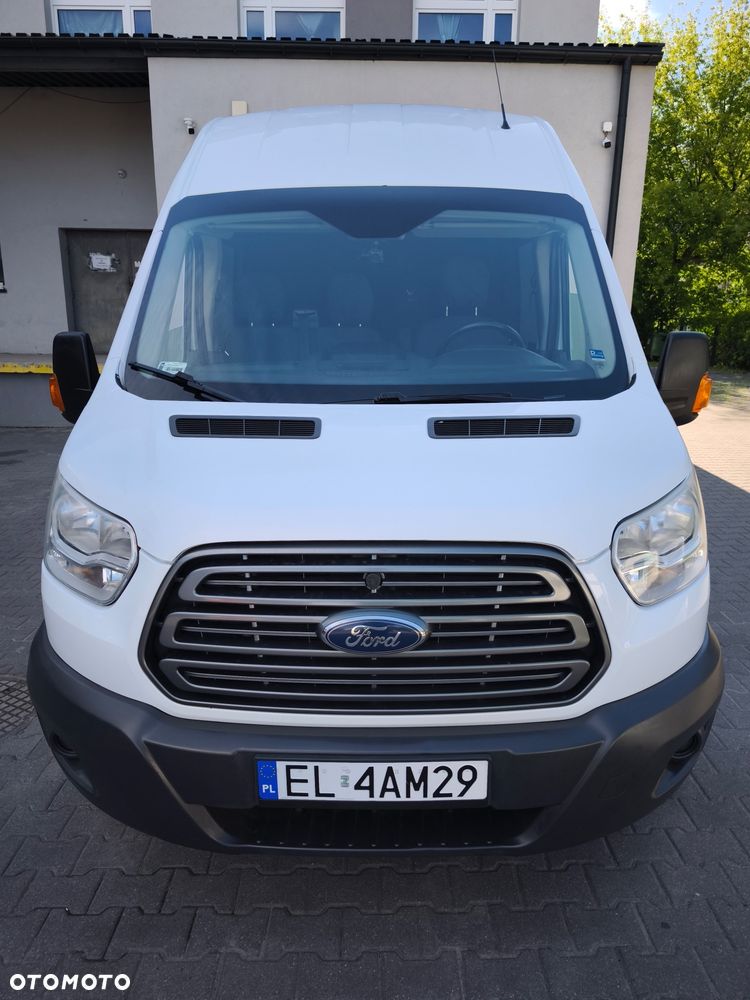 Ford Transit - 1