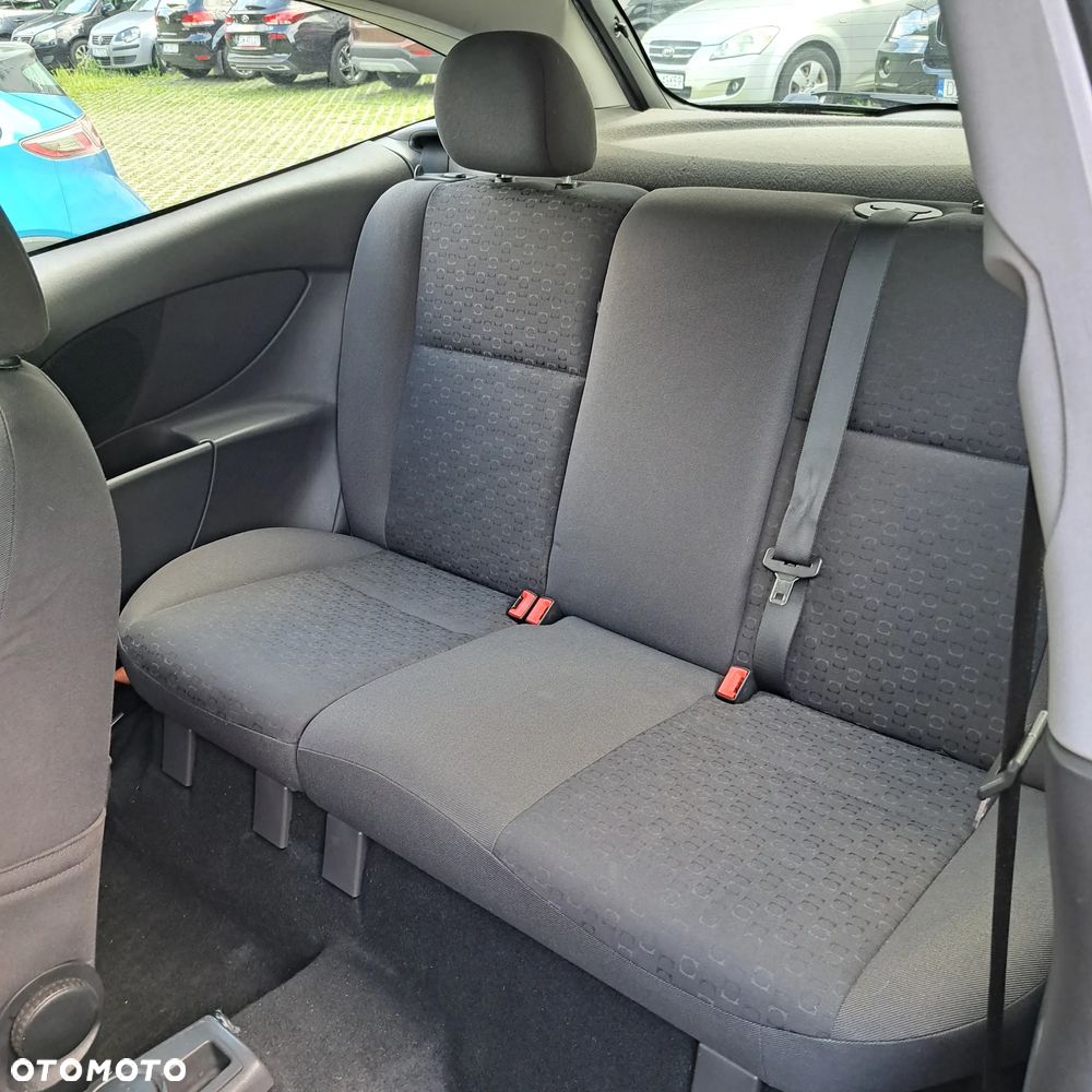 Ford Focus 1.4 Comfort - 7