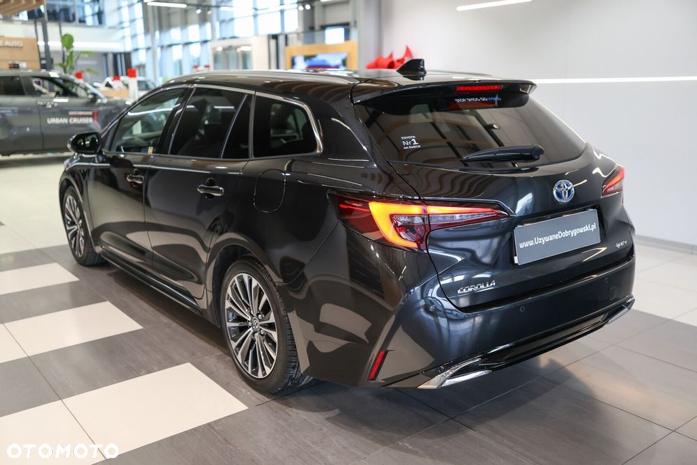 Toyota Corolla 2.0 Hybrid Style - 4