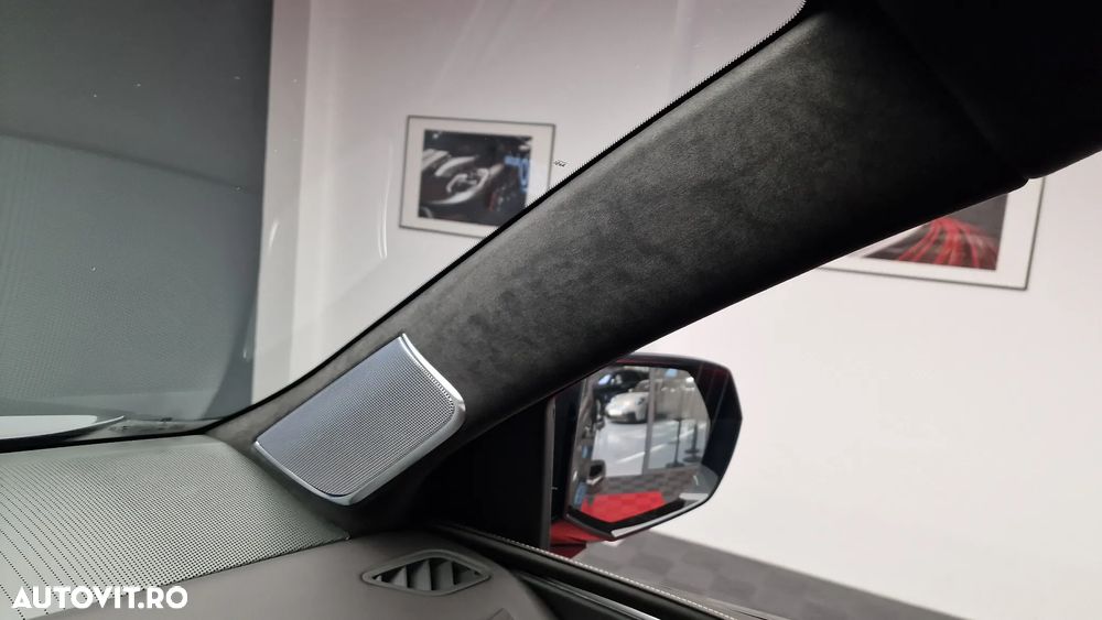 Cadillac Escalade 6.2 V8 AWD AT Premium - 24