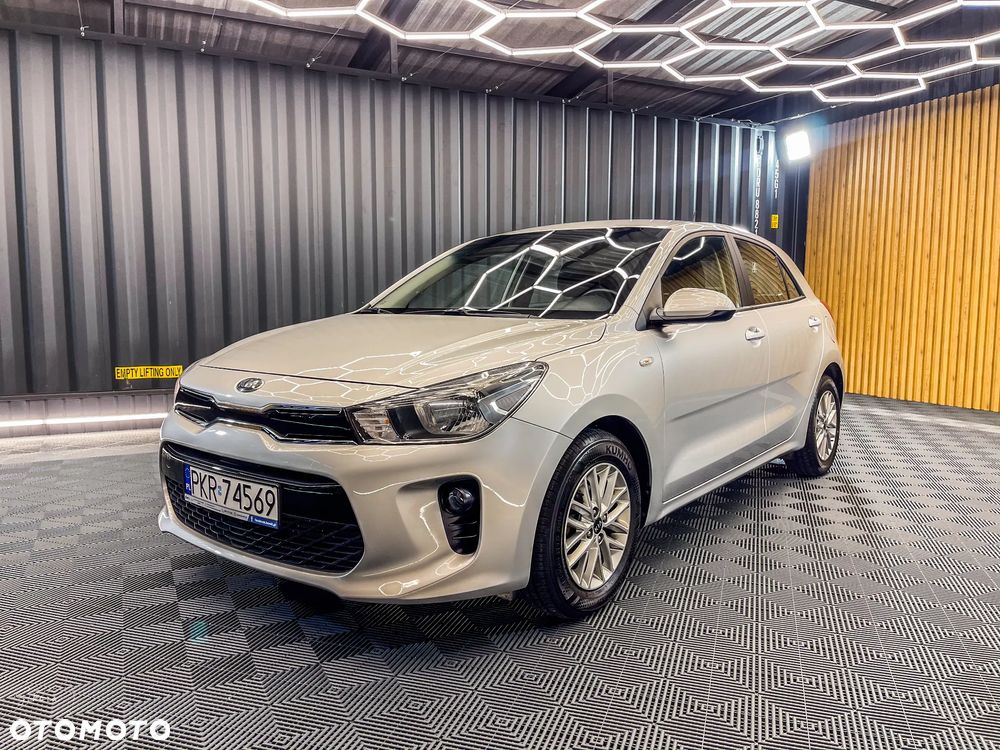 Kia Rio 1.2 L - 14