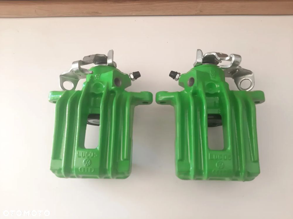 Zacisk tył Lewy Prawy  Golf IV 4 Bora Audi A3 III Audi TT Beetle Polo Fabia - 1