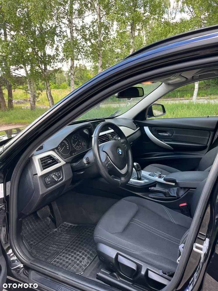 BMW Seria 3 318d - 8