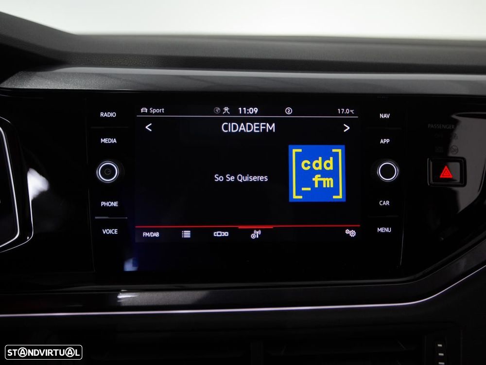 VW Polo 2.0 TSI DSG GTI - 28